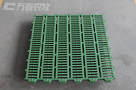 600×600mm正方形绿色塑料漏粪板
